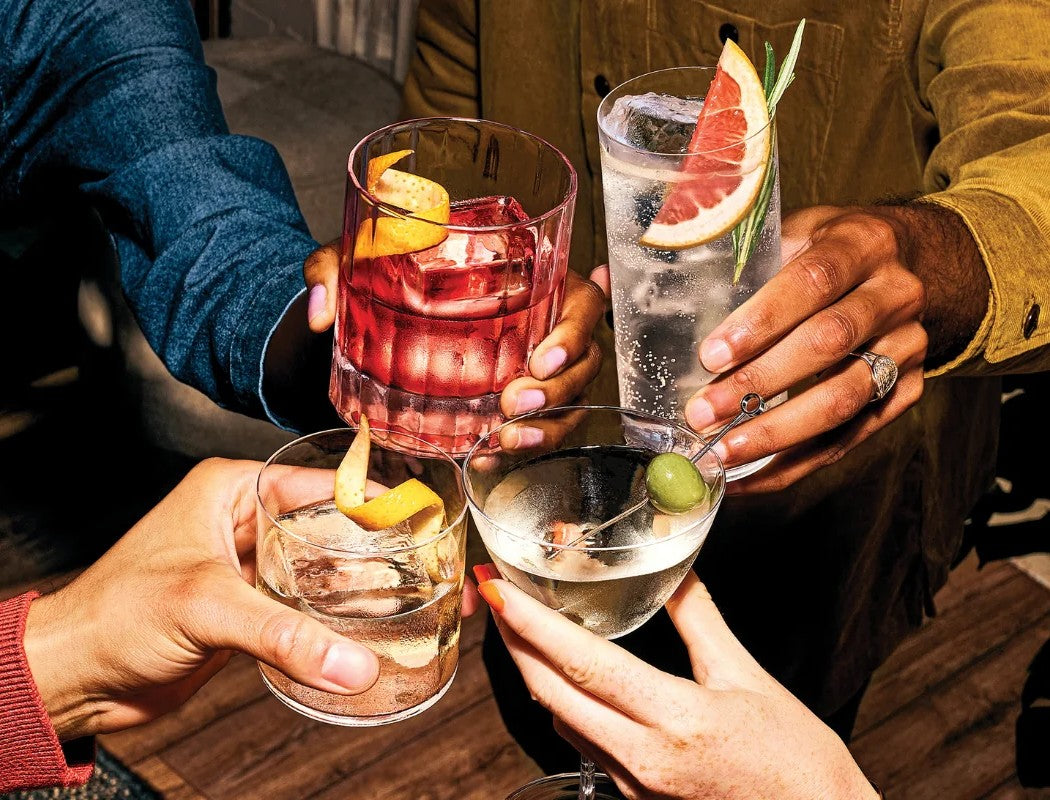 Festive Favourites: Holiday Cocktails to Serve This Season